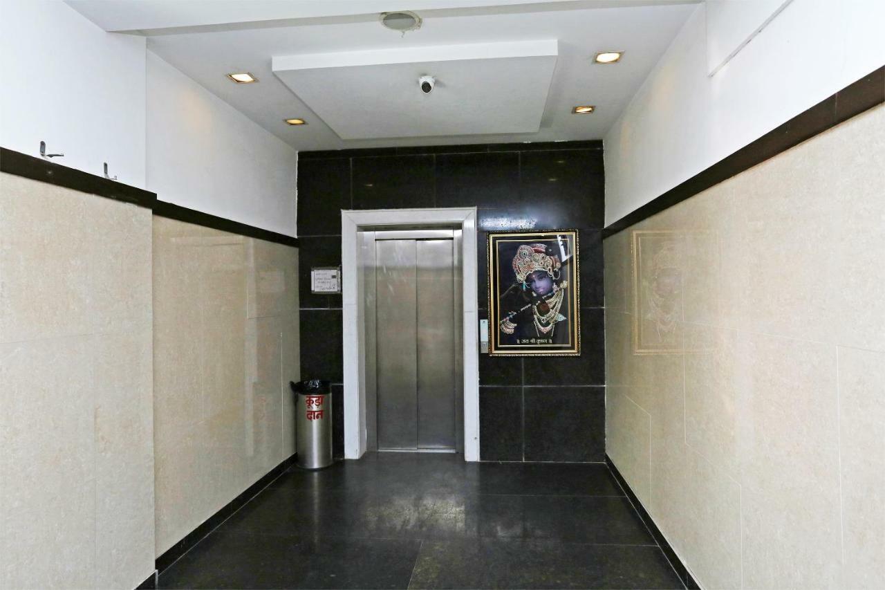 Hotel Oyo 13564 Near Prem Mandir Mathura Exterior foto