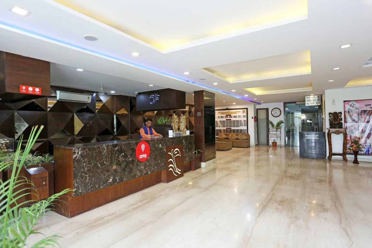 Hotel Oyo 13564 Near Prem Mandir Mathura Exterior foto